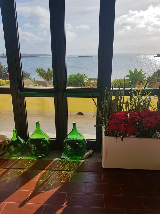 Villarolu Portoscuso Bagian luar foto