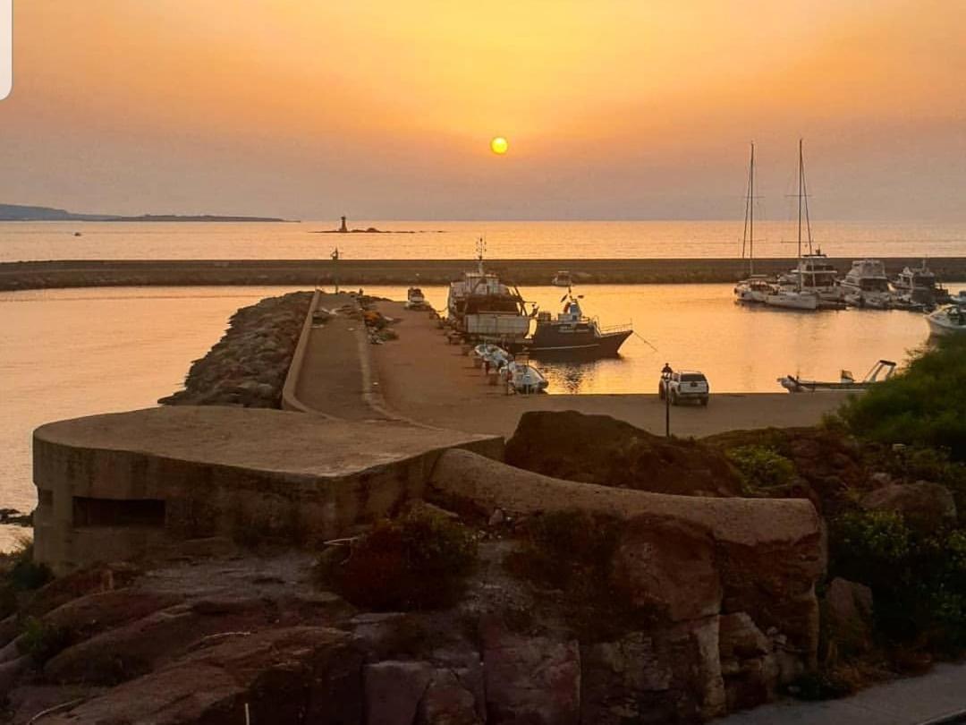Villarolu Portoscuso Bagian luar foto