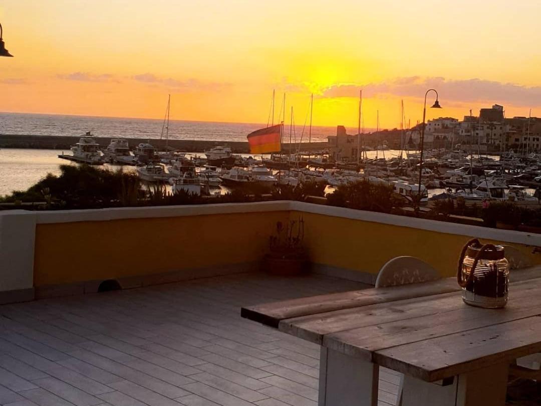 Villarolu Portoscuso Bagian luar foto