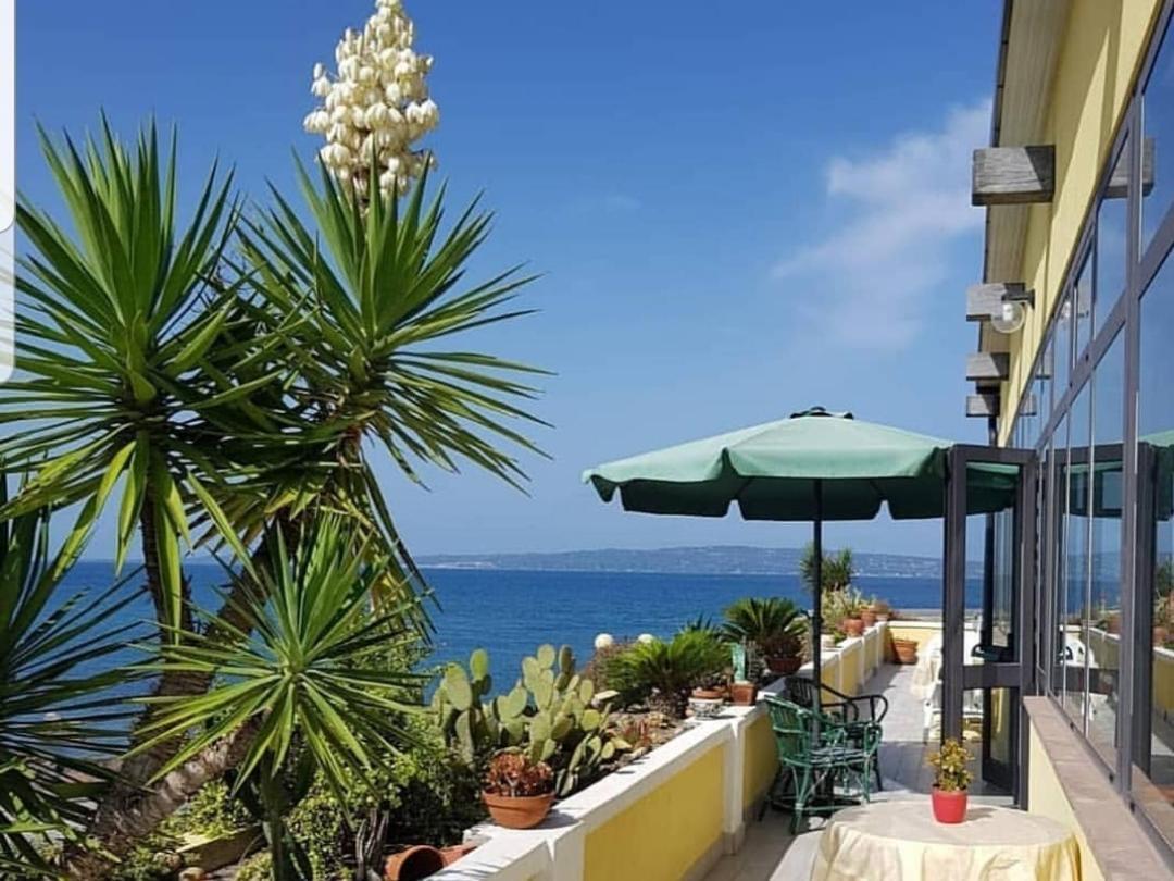 Villarolu Portoscuso Bagian luar foto