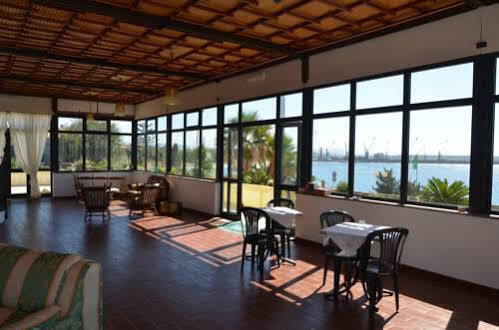Villarolu Portoscuso Bagian luar foto